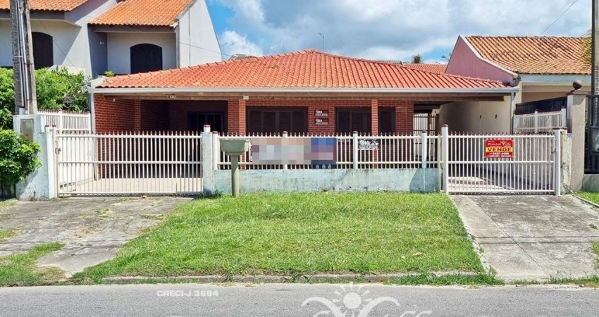 RESIDÊNCIA FRENTE PARA O MAR NO BALNEÁRIO SHANGRI-LÁ EM PONTAL DO PARANÁ/PR