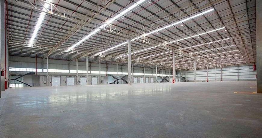 Galpão/Depósito/Armazém para aluguel possui 1650 metros quadrados na Rodovia Castelo Branco