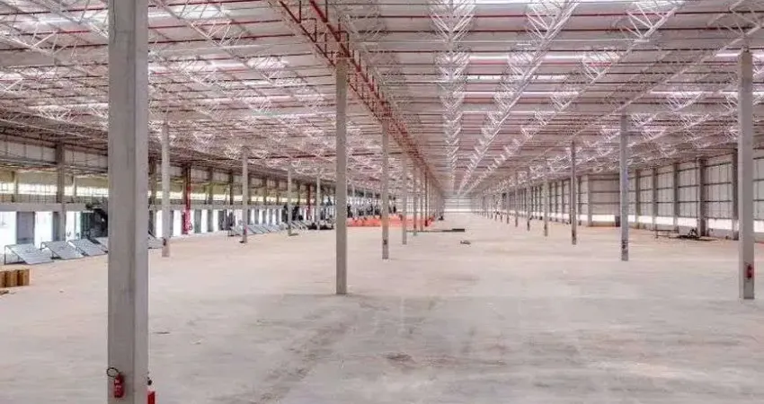 Galpão logístico 2022m² e 03 docas CL OSASCO RODOANEL