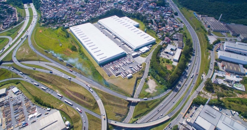 Galpão Logístico 10.497m² l10 docas Embu das Artes Distribution Center Rodoanel