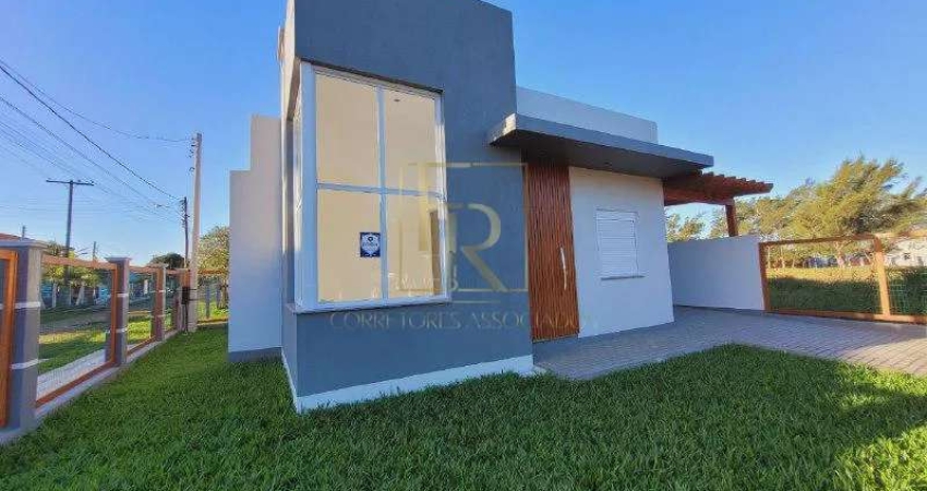 Casa Nova  Próxima do mar com 3 dormitórios em Nova Tramandaí