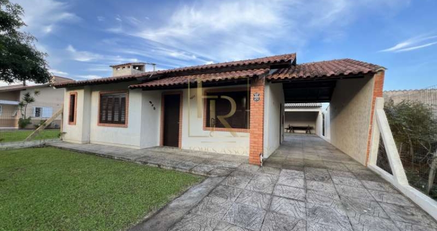 Casa com 3 dormitórios e próxima do mar  em Nova Tramandaí