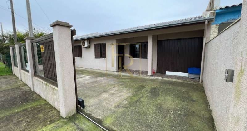 Casa próximo ao centrinho de Nova Tramandaí