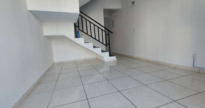 Casa em Condomínio para Venda em Magé, Piabetá (Inhomirim), 2 dormitórios, 2 banheiros, 1 vaga