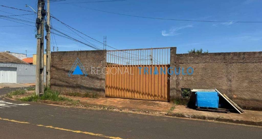 EXCELENTE LOTE NO JARDIM ESPANHA - Localizção privilegiada
