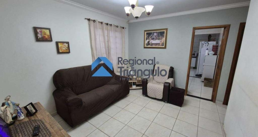 Casa à venda, 2 quartos, 1 suíte, 4 vagas, BeijaFlor II - Uberaba/MG