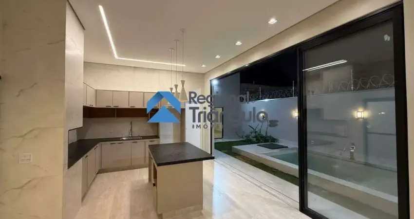 Casa com 3 quartos à venda no Parque das Laranjeiras II, Uberaba