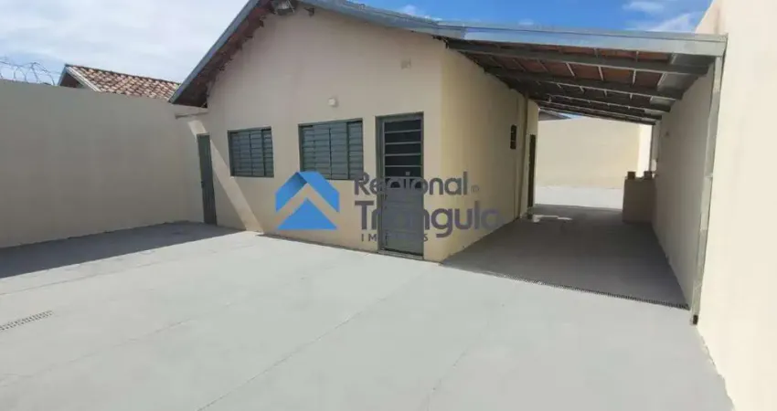 Casa com 2 quartos à venda no Jardim Copacabana, Uberaba 