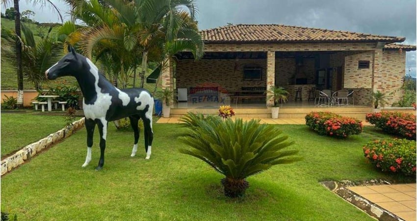Fazenda com Vista na Serra da Viúva - Santana  do Paraiso/MG. Fazenda Boa Vista