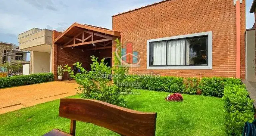 Casa terrea no Condominio Vivendas da Mata – Jatoba  Localizada na Rua Francisco Ignacio da Silva Neto, no 265, esta casa oferece conforto e praticidade em um dos condominios mais procurados da regiao