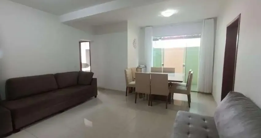 Apartamento com suíte e área privativa no funcionários – pronto para morar!