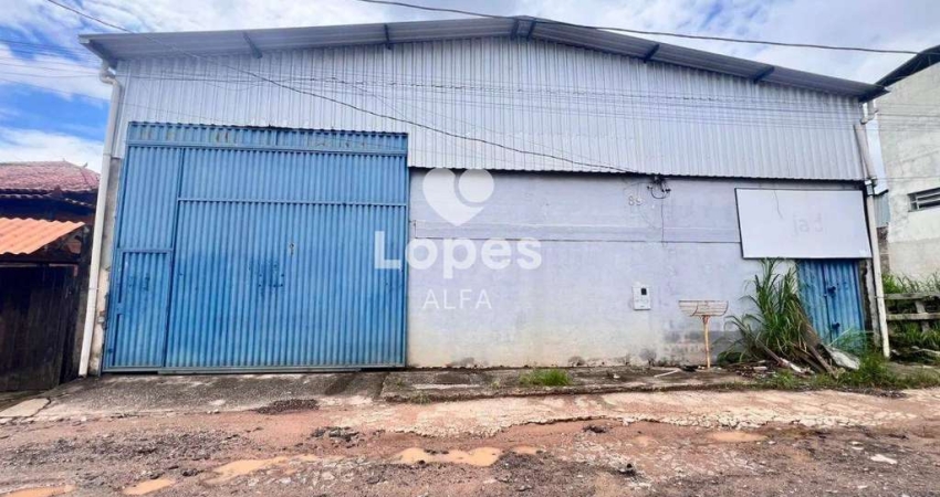 Barracão / Galpão / Depósito para alugar na Rua Sapucaí, Caiçaras, Barbacena