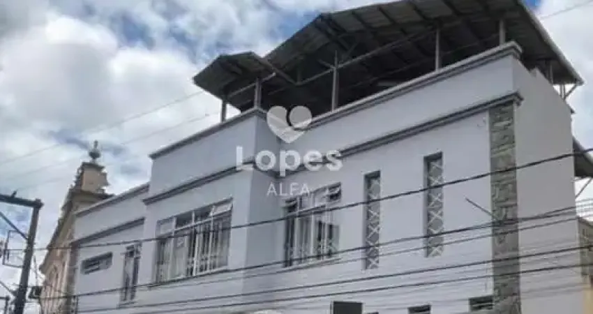 Excelente Oportunidade de Investimento - Imóvel Comercial e Residencial no Centro de Barbacena