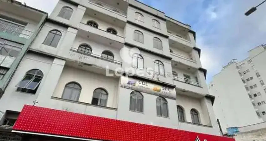 Apartamento no Centro de Barbacena - Conforto e Praticidade em Excelente Localização!