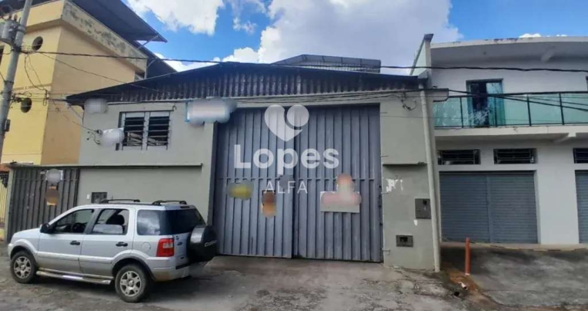 Galpão para alugar em Barbacena, Pontilhão, Aproximadamente 200m²