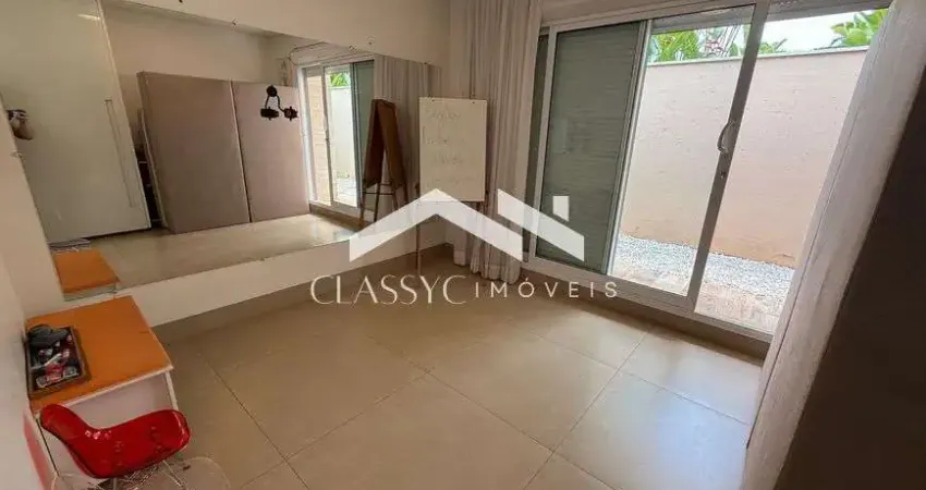 Casa em condomínio fechado com 4 quartos para alugar no Jardim Karaíba, Uberlândia 