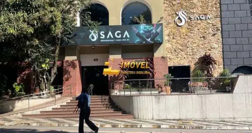 Ponto comercial com 8 salas para alugar na Chácara Santo Antônio, São Paulo