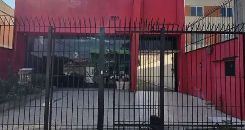 Casa comercial com 2 salas para alugar na Rua Alferes Poli, 1651, Rebouças, Curitiba