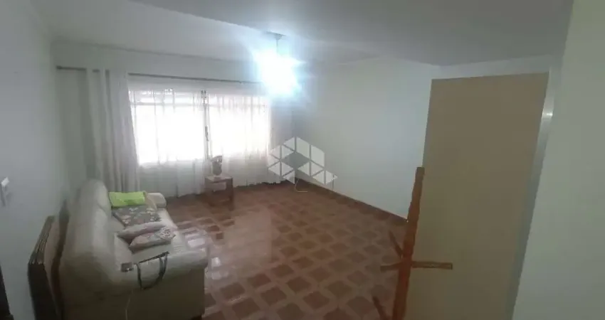 Sobrado no Carandiru com 4 dormitórios e 3 vagas