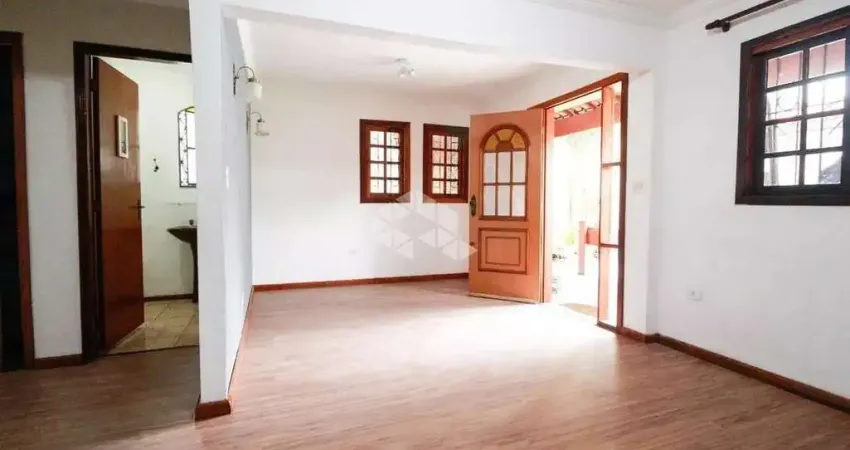 Sobrada no Lauzane Paulista com 3 dormitórios e 2 vagas