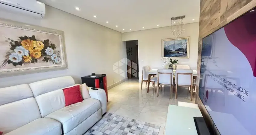 Apartamento à venda no Residencial Village Monterrey com 3 dormitórios, 2 vagas e lazer completo - Totalmente reformado!