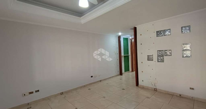 Sobrado à venda no Carandiru com 4 suítes, churrasqueira e localização privilegiada