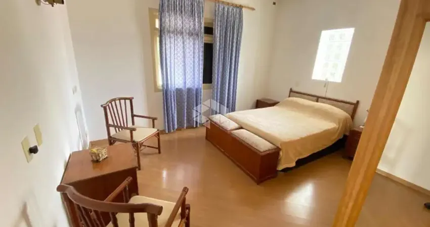 Casa com 4 quartos à venda na Rua Traipu, 1165, Pacaembu, São Paulo