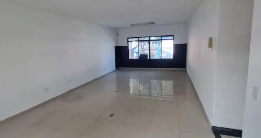 Sala Comercial no centro da cidade dutra, repleto do comercio no entorno