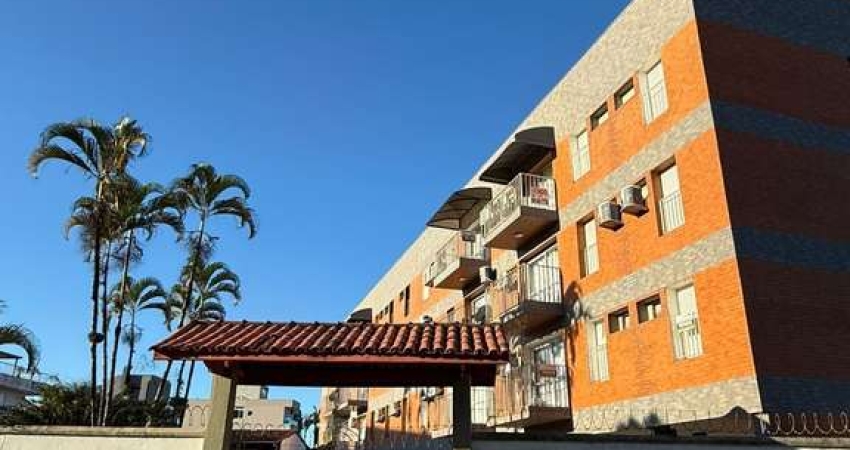 Apto 3 dorms ótima localização a 20mt da orla do Itaguá - Ubatuba/sp