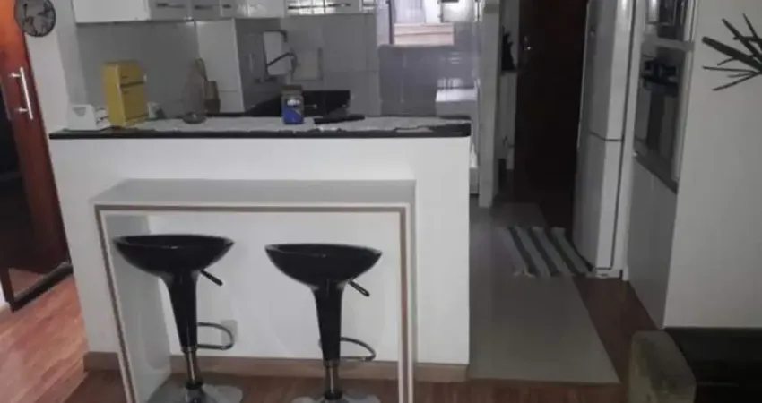 Quer um apto com o condomínio em conta e vaga coberta ,venha conhecer esse imóvel.