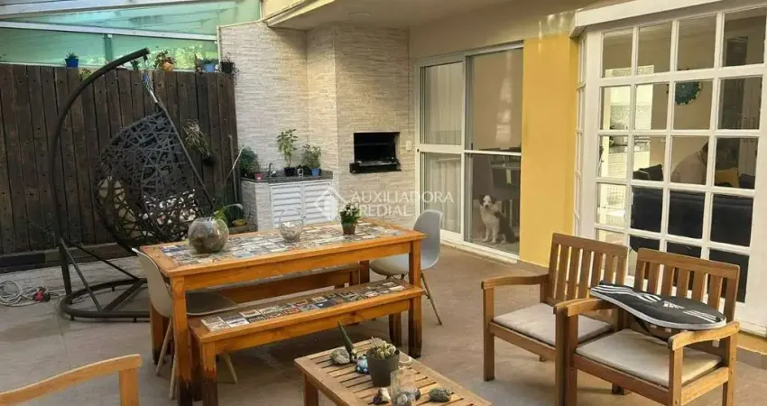 Casa em condomínio fechado com 4 quartos à venda na Estrada dos Galdinos, 1160, Jardim Barbacena, Cotia