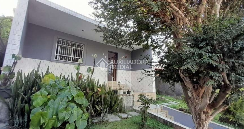 Casa com 2 quartos à venda na Rua Coimbra, 438, Centro, Diadema