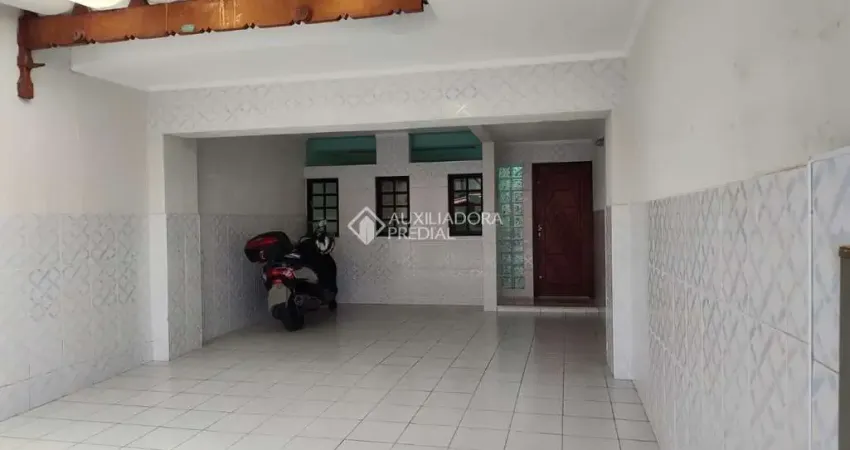 Casa com 3 quartos à venda na Rua Rolando Júlio Duclos, 112, Nova Petrópolis, São Bernardo do Campo