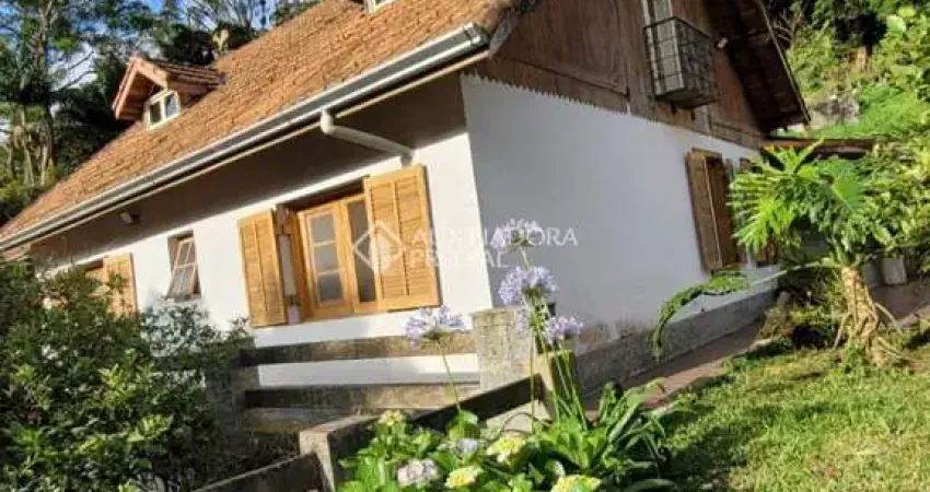 Casa com 3 quartos à venda na Balneária, 121, Balneária, São Bernardo do Campo
