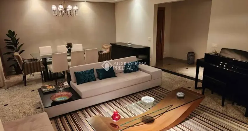 Apartamento com 4 quartos à venda na Doutor Laurentino de Azevedo, 251, Nova Petrópolis, São Bernardo do Campo