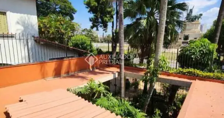 Casa com 4 quartos à venda na Praça do Monumento, 253, Vila Monumento, São Paulo