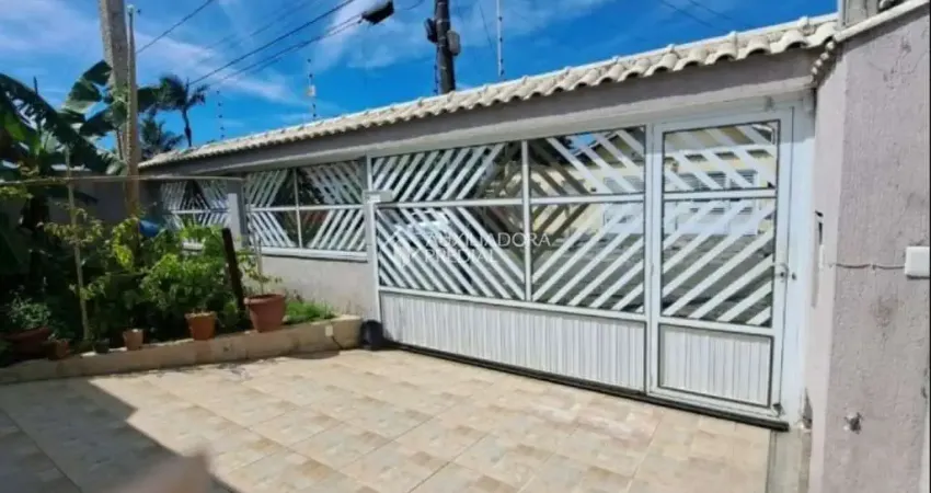 Casa com 2 quartos à venda na Rua Adalberto, 904, Balneário Três Marias, Peruíbe