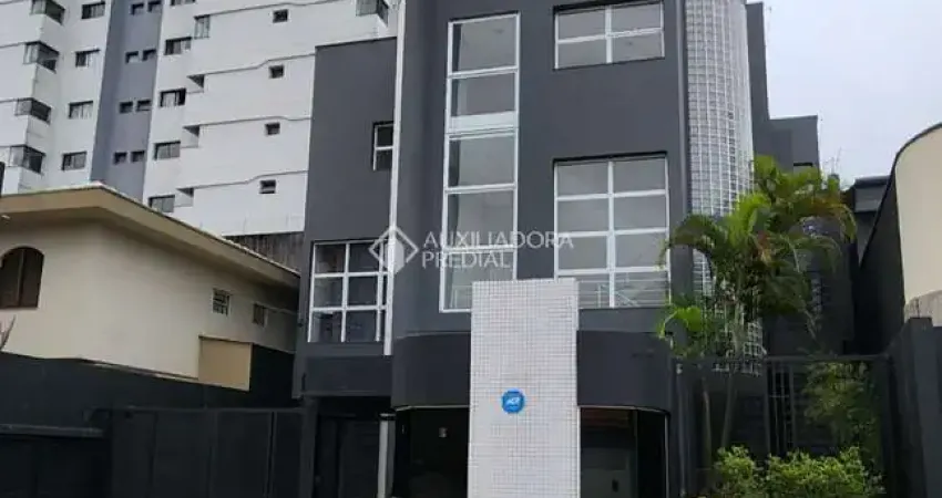 Prédio para alugar na Rua Antônio Simionato, 221, Santa Terezinha, São Bernardo do Campo