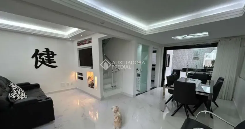 Casa em condomínio fechado com 3 quartos à venda na Avenida Orlando Ângelo Gastaldo, 90, Taboão, São Bernardo do Campo