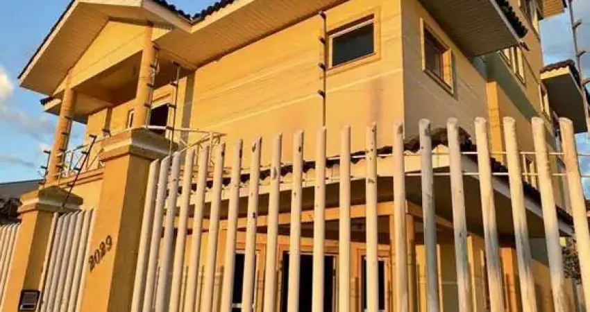 Casa / Sobrado para Venda em Campo Largo, Centro, 3 dormitórios, 1 suíte, 4 banheiros, 4 vagas