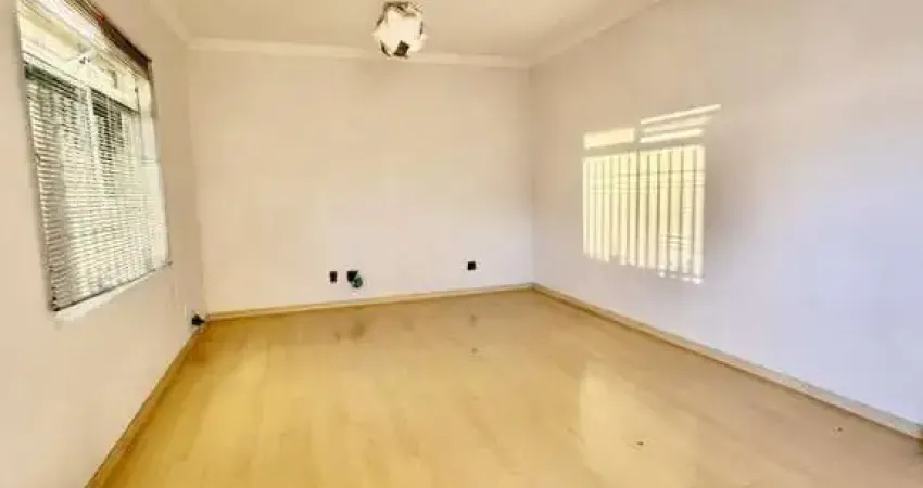 Casa / sobrado para venda em campo largo, centro, 3 dormitórios, 1 suíte, 4 banheiros, 4 vagas