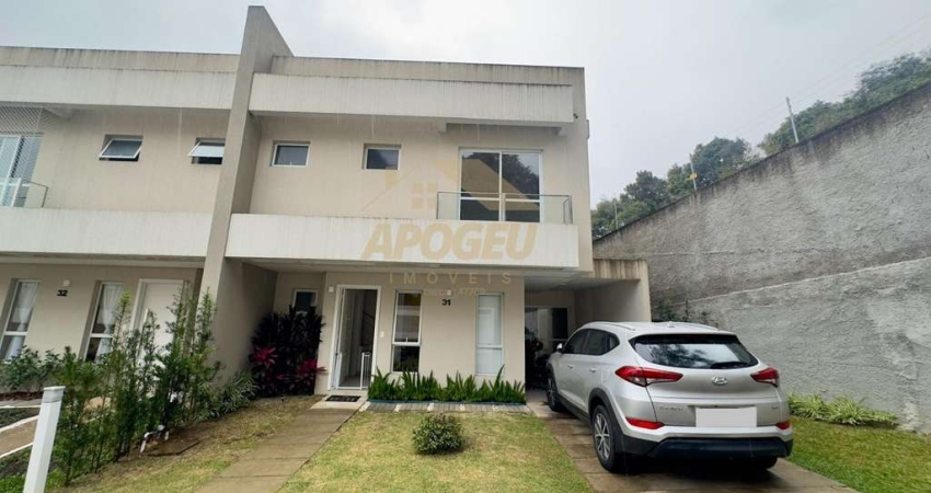 Sobrado para Venda em Curitiba, Santa Cândida, 3 dormitórios, 1 suíte, 3 banheiros, 3 vagas