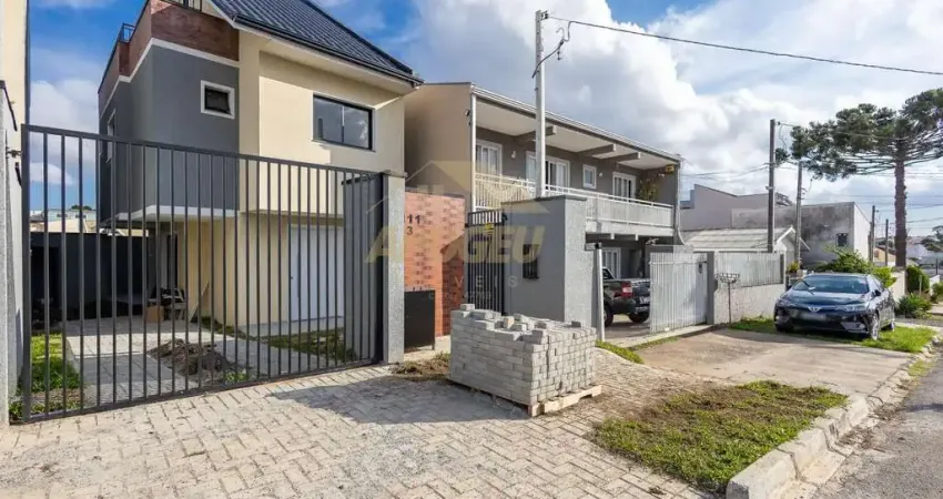 Sobrado para Venda em Curitiba, Xaxim, 3 dormitórios, 1 suíte, 3 banheiros, 2 vagas