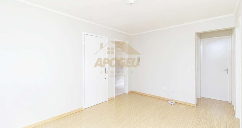 Apartamento para Venda em Curitiba, Pinheirinho, 3 dormitórios, 1 banheiro, 1 vaga