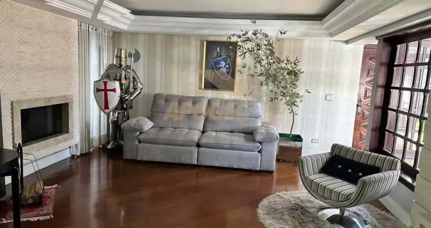 Sobrado para venda em curitiba, parolin, 5 dormitórios, 1 suíte, 4 banheiros, 4 vagas