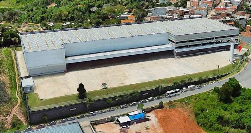 Galpão Industrial/Comercial para venda ou locação em Cotia-SP, bairro Jardim da Glória. 5 salas, 8 banheiros, 108 vagas , 9.088,00 m² de área.