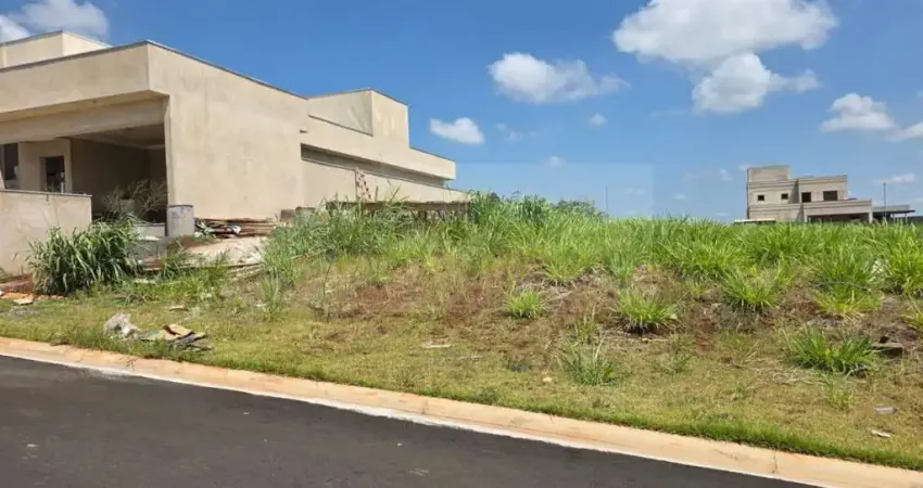 Terreno à venda no Residencial Riviera Village, Cravinhos