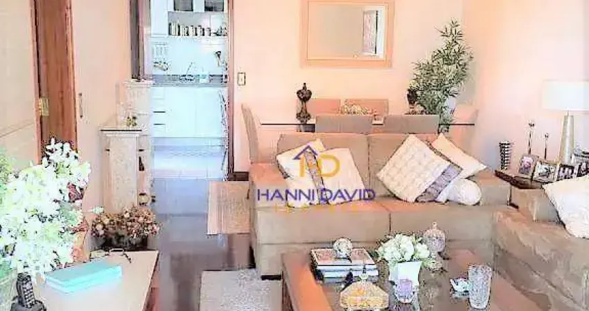 Vende  apartamento á venda na Chácara Inglesa com 3 dormitórios, 1 suíte, 2 vagas - 106 m²