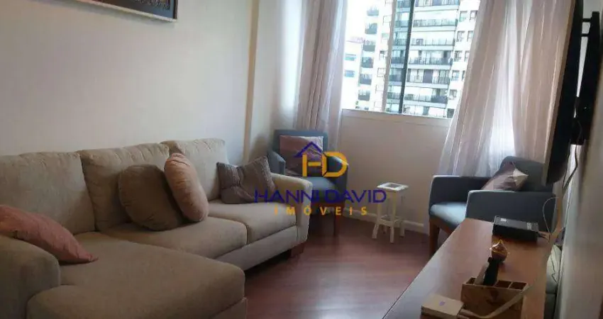 Vende apartamento Vila mariana Reformado com três dormitórios  uma Vaga   com uma  próximo do Metrô