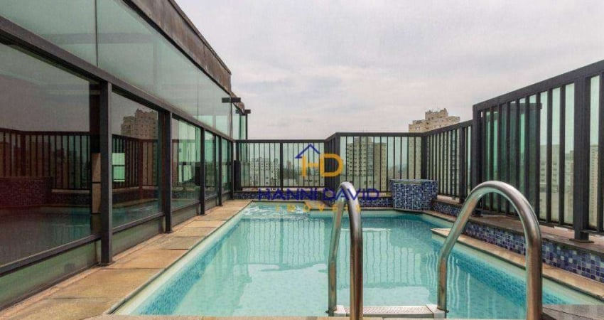 Cobertura com piscina e churrasqueira. Próxima ao Museu do Ipiranga.